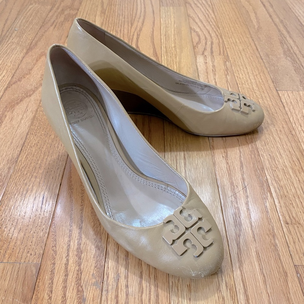 TORY BURCH wedges
